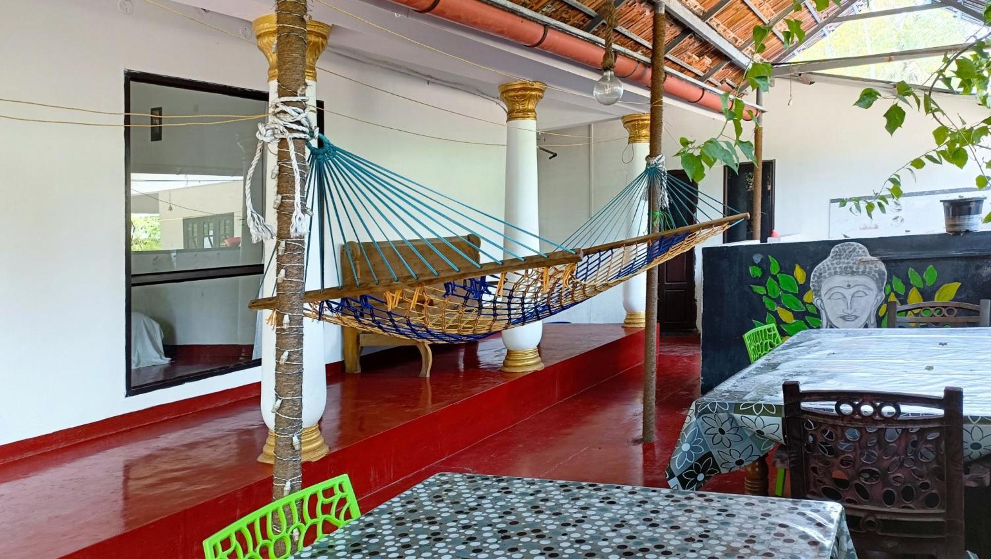 Marari Beach Cleetus Homestay มาราริคุลาม ภายนอก รูปภาพ