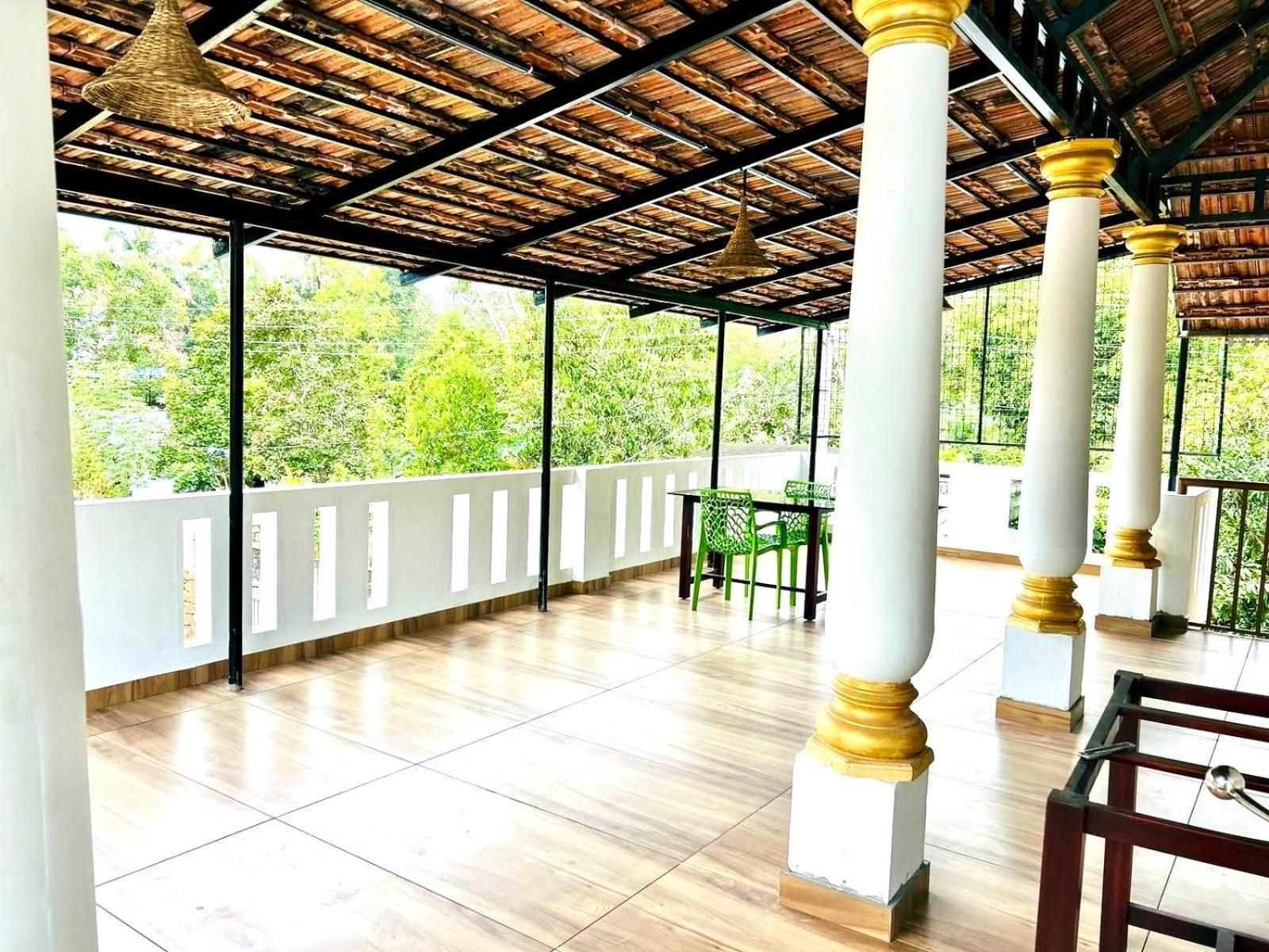 Marari Beach Cleetus Homestay มาราริคุลาม ภายนอก รูปภาพ
