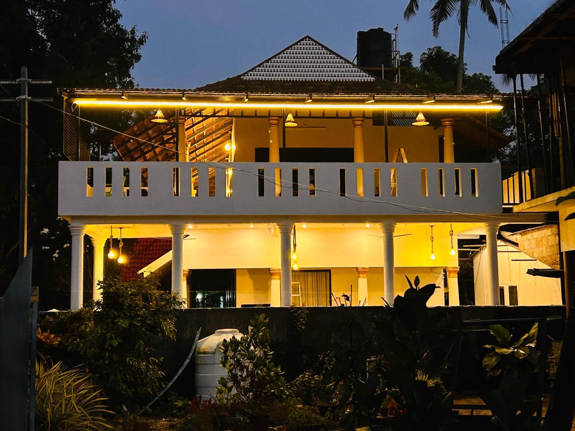 Marari Beach Cleetus Homestay มาราริคุลาม ภายนอก รูปภาพ