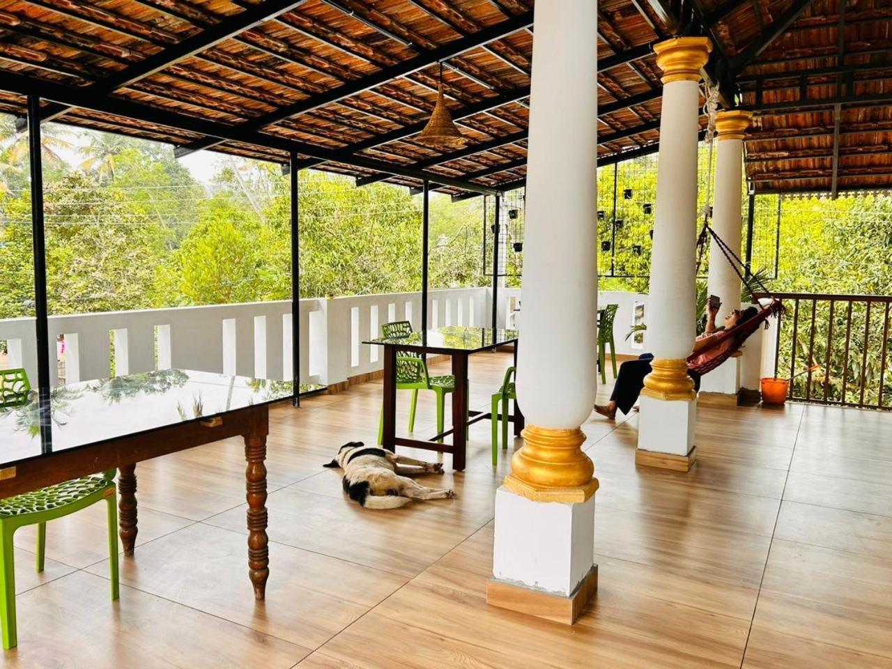 Marari Beach Cleetus Homestay มาราริคุลาม ภายนอก รูปภาพ