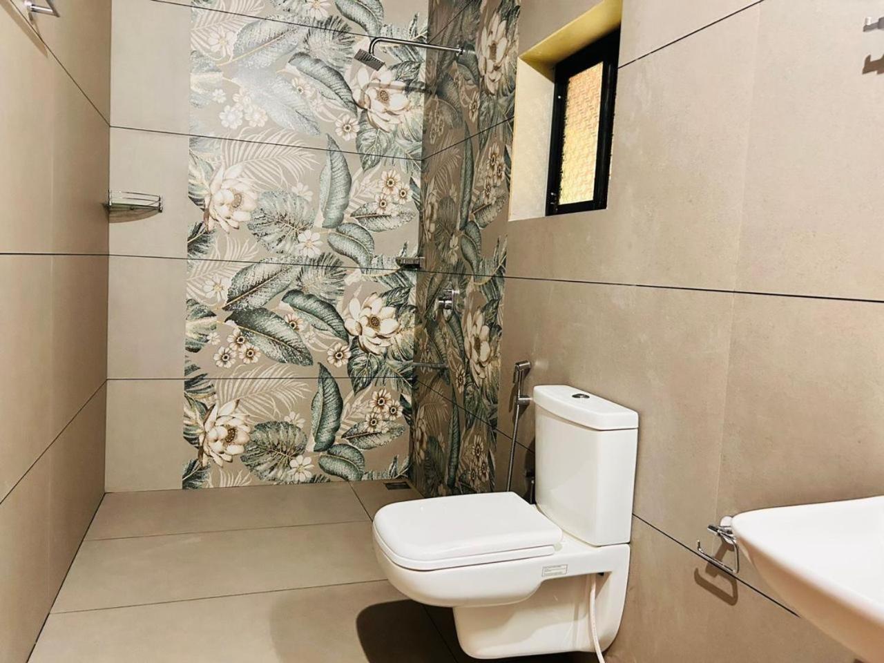 Marari Beach Cleetus Homestay มาราริคุลาม ภายนอก รูปภาพ